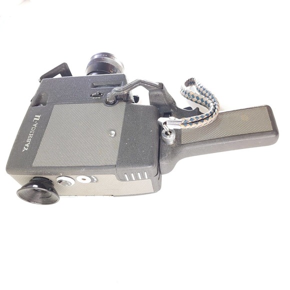 YASHICA U-matic 8mm Vintage Movie Camera Reflex ZOOM f/1.8 9-28mm Lens JAPAN - Picture 5 of 12